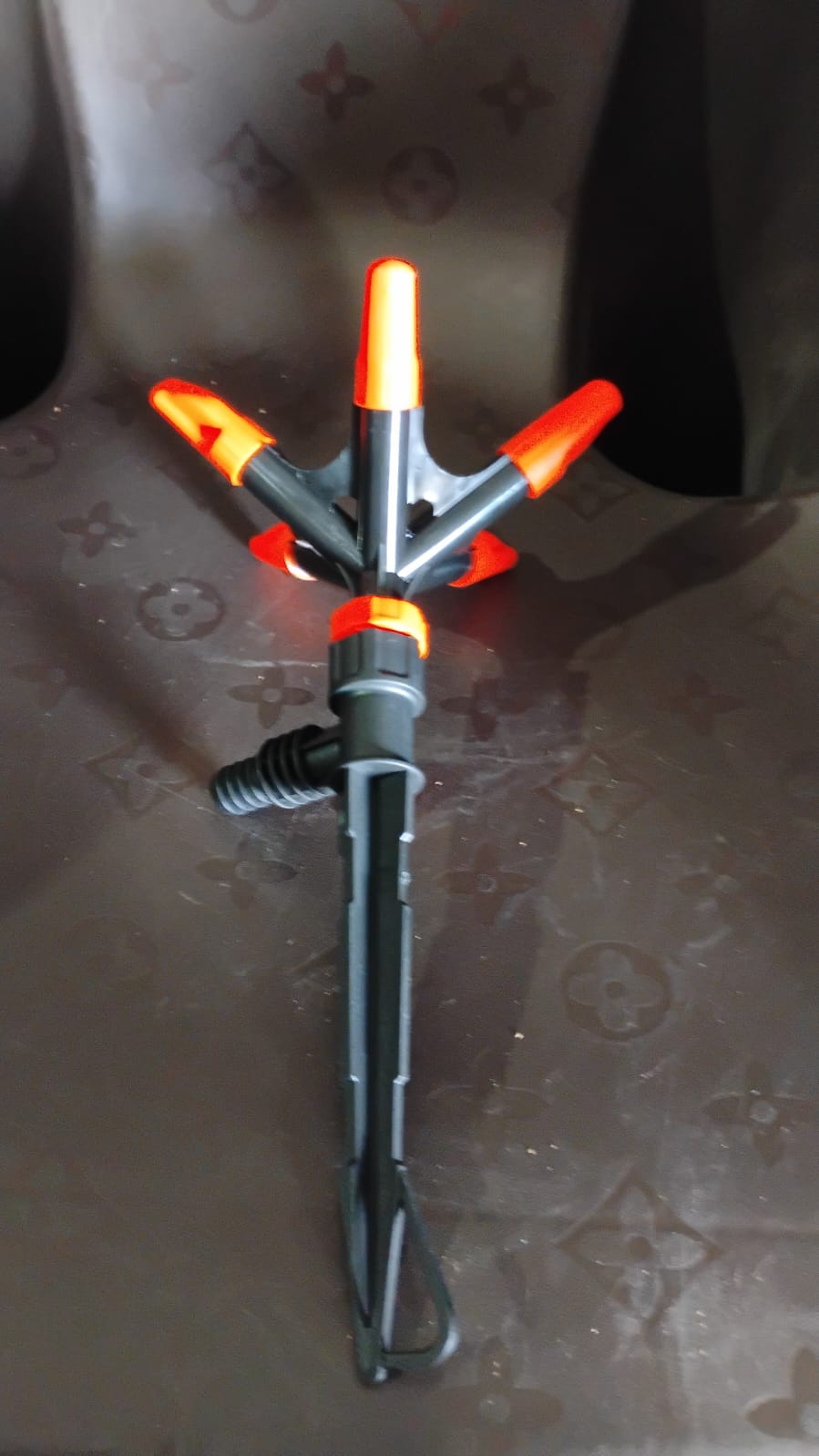 Automatic Garden Sprinkler 360 Degree Rotating Adjustable 5 Arm (1 Pc) Automatic Garden Sprinkler 360 Degree Rotating Adjustable 5 Arm (1 Pc)